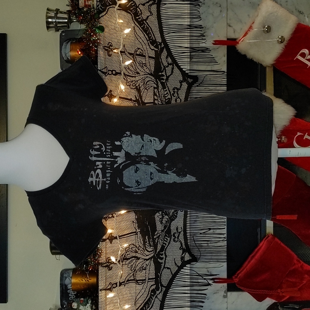 Custom Buffy the Vampire Slayer V-Neck Black T-shirt Size S Small Splatter Goth